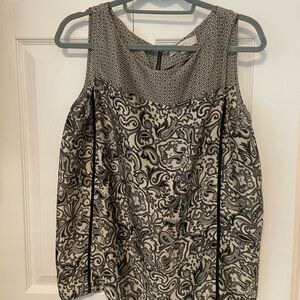 Elegant Black and White Paisley Women's Top